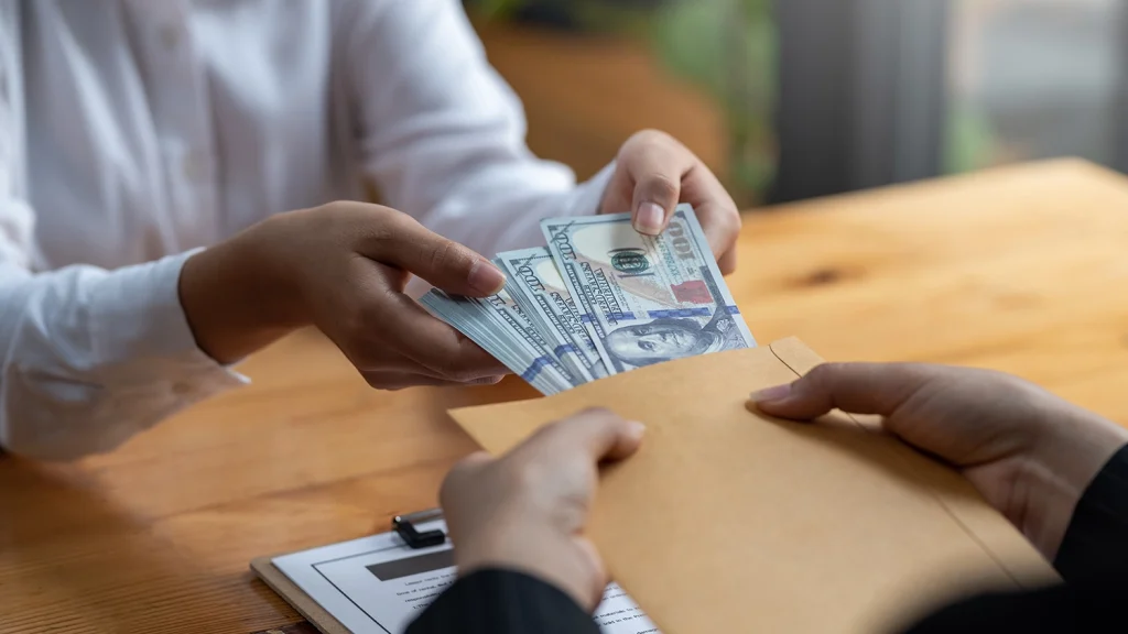 ¿Cuál es el horario y dónde se realiza el cambio?